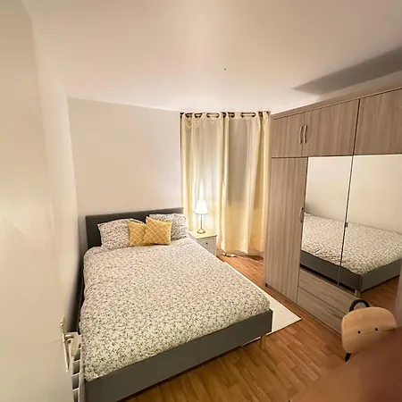 Appartement En Residence- Clichy Exterior photo